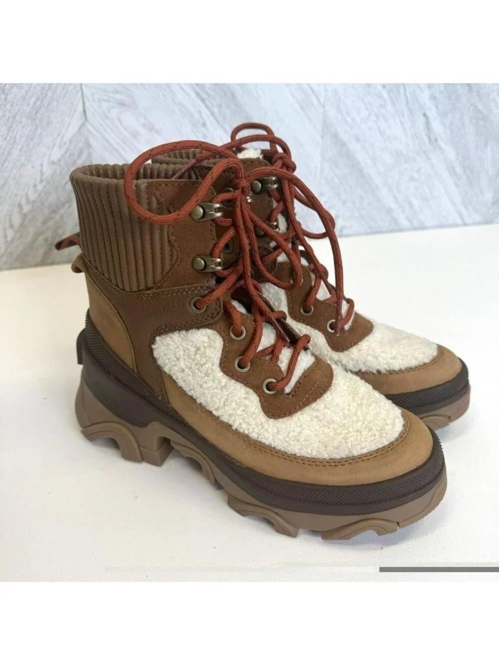 Sorel Brex Cozy Lace Up Boots Womens Size 5.5 Tan Sherpa NL4812-242 NWOB NEW